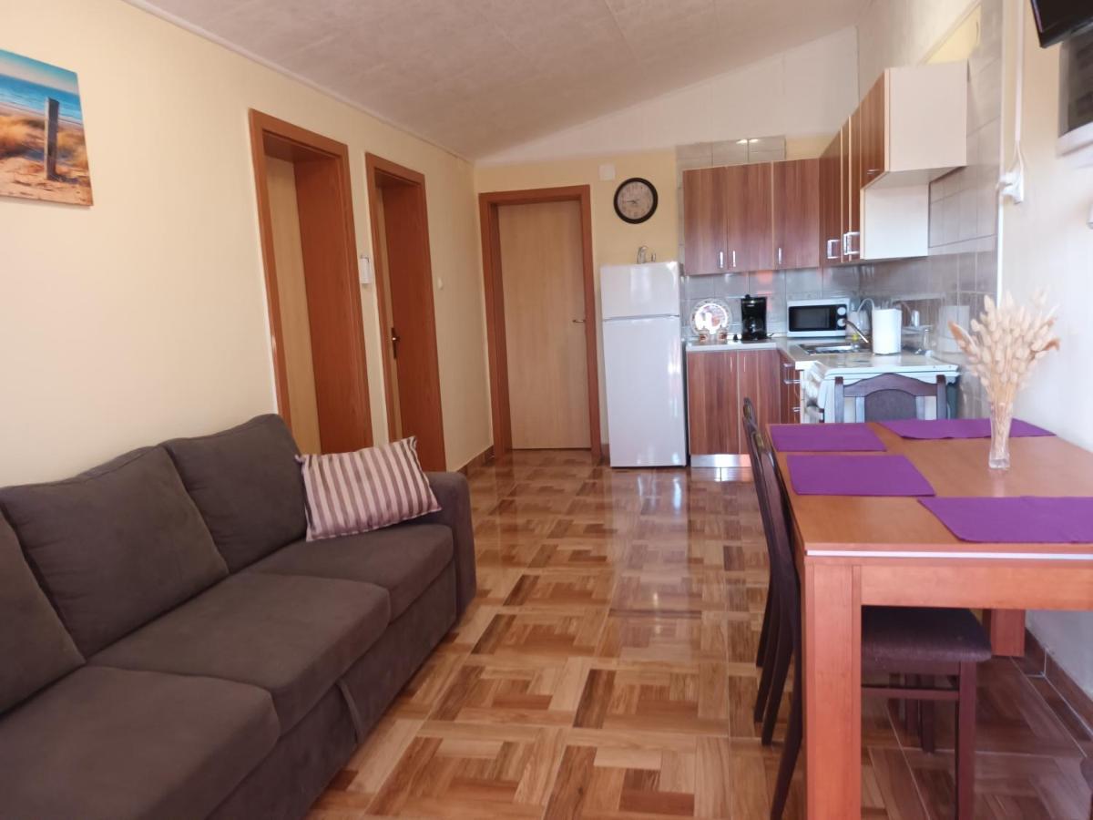 Apartman Zlata Vir Exterior foto