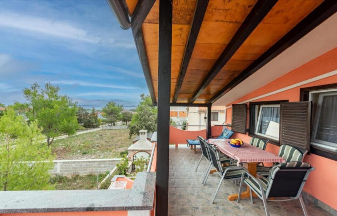 Apartman Zlata Vir Exterior foto