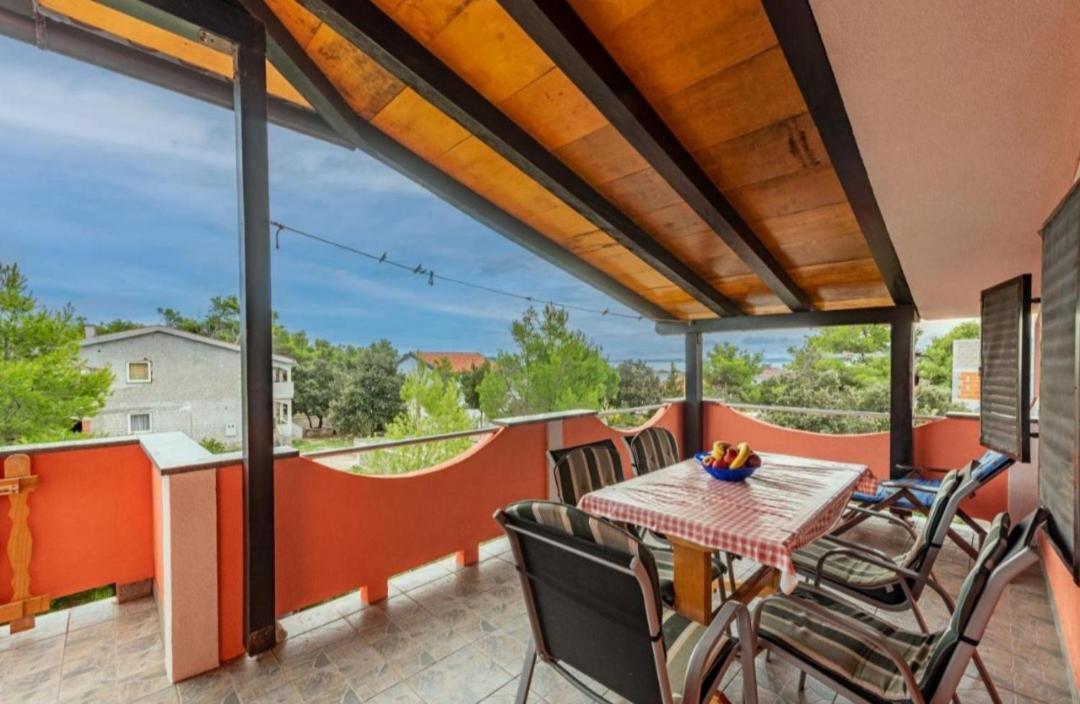 Apartman Zlata Vir Exterior foto